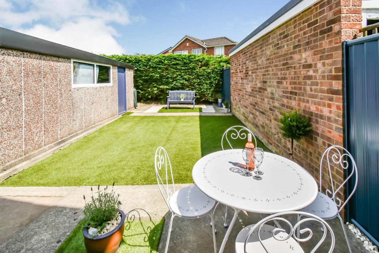 Villa Poets Corner York Exterior foto